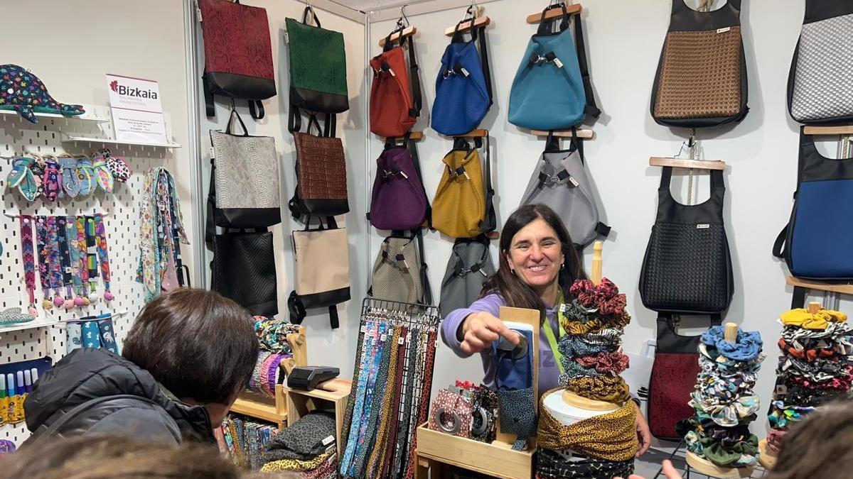 La otxandiotarra Nekane Ortiz de Zarate se ha estrenado en la Euskal Denda