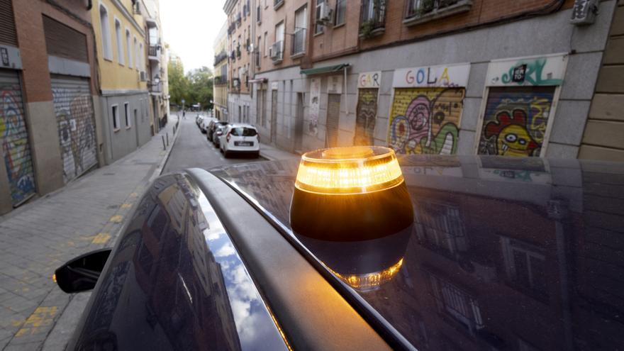 La baliza V16 homologada obligatoria desde el 1 de enero debe ser geolocalizable y certificada por IDIADA o LCOE