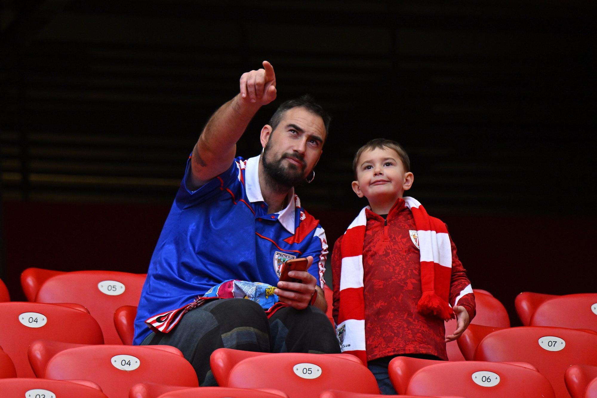 En imágenes: ¿Has estado en San Mamés viendo el Athletic-Real Oviedo? Búscate en nuestra galería