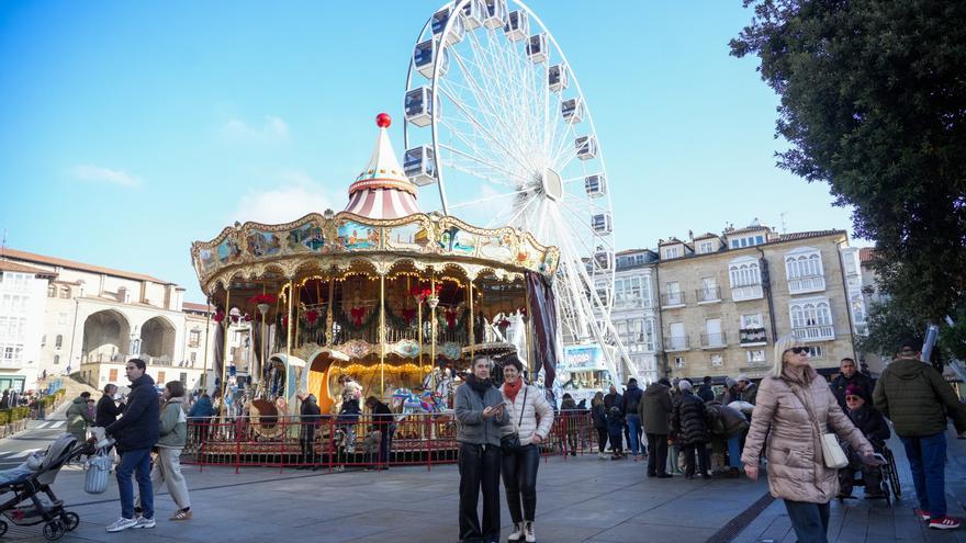 ¿Cree que Vitoria ha acertado con la colocación de la noria y el carrusel en la Virgen Blanca?