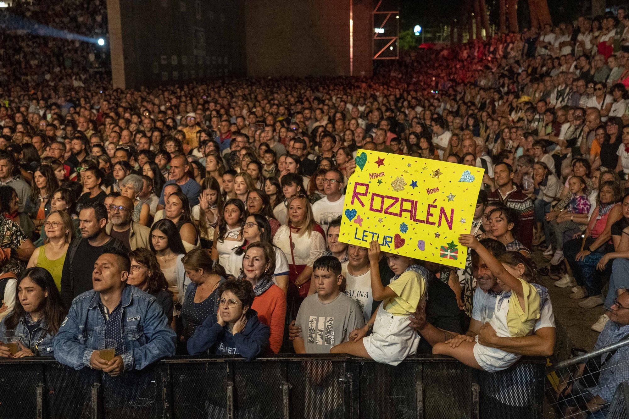 En imágenes: Rozalén encandila al público de Los Fueros