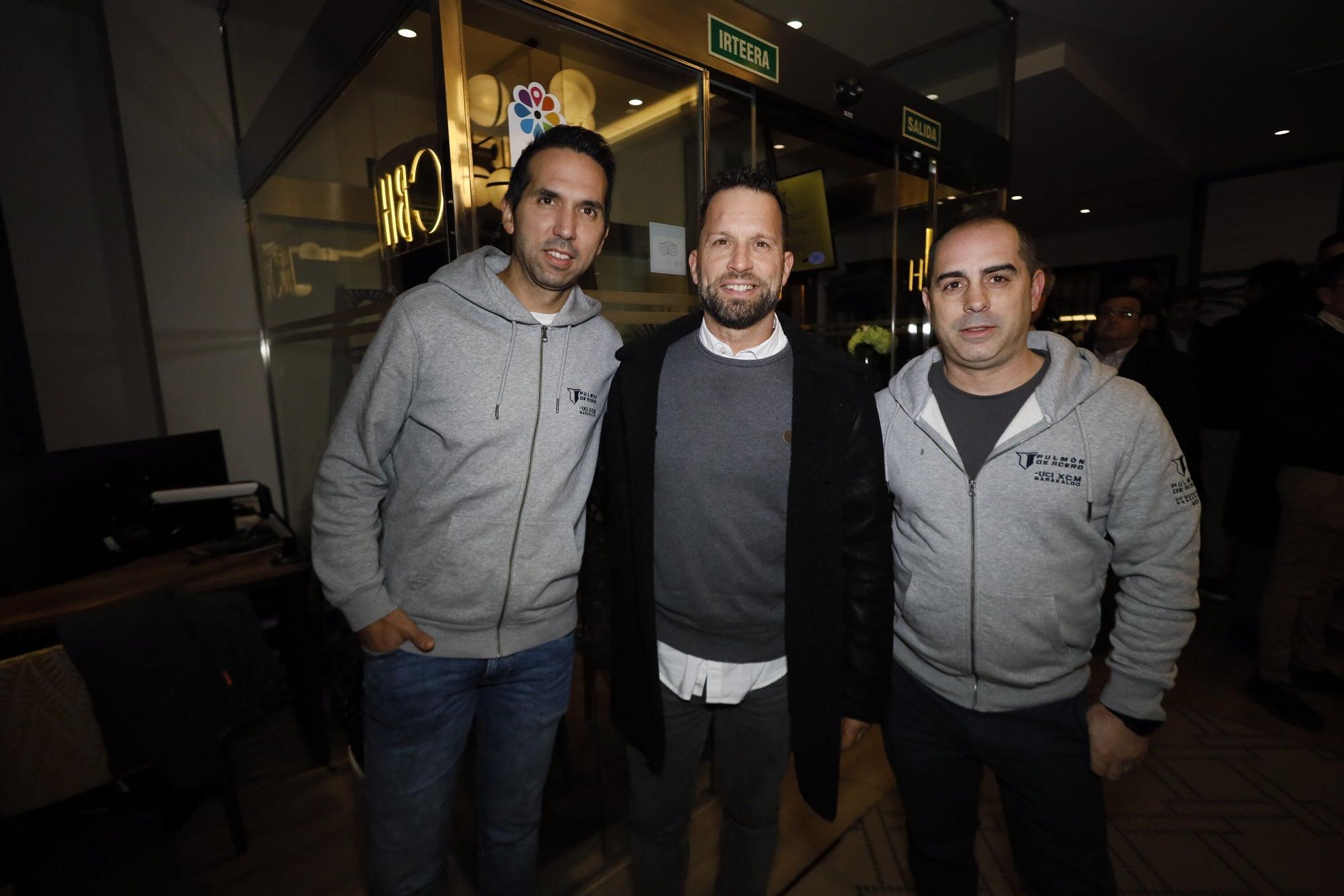 Alfombra roja de los Hemendik Sariak Ezkerraldea