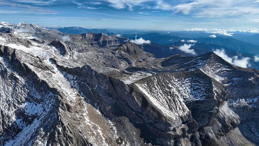 Fallece un montañero tras tropezar y caer al vacío en los Gabietos, en el Pirineo de Huesca