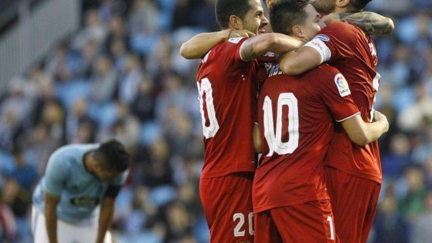 Iborra lidera a un gran Sevilla en Balaídos