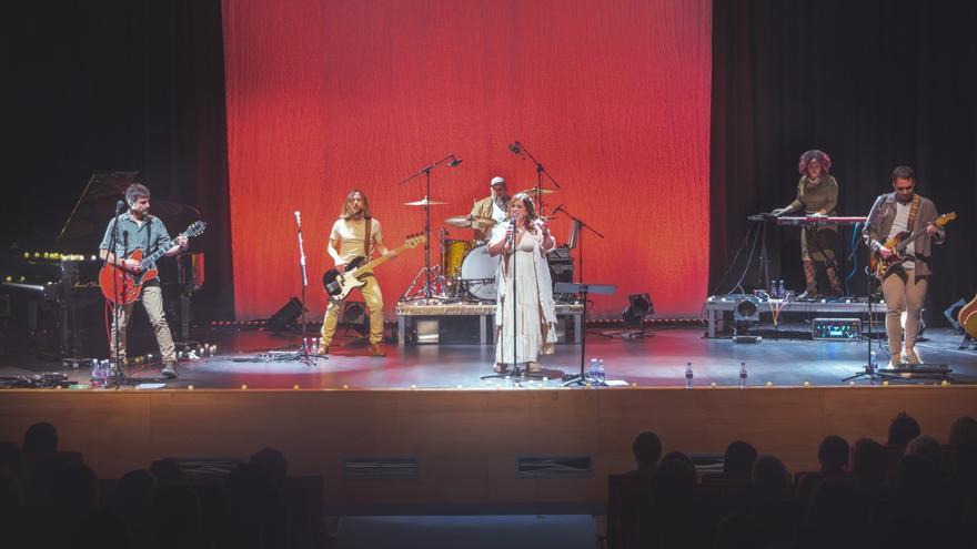 Ane Goienetxe: "Si la vida me ha dado una segunda oportunidad, quiero contarlo y cantarlo"