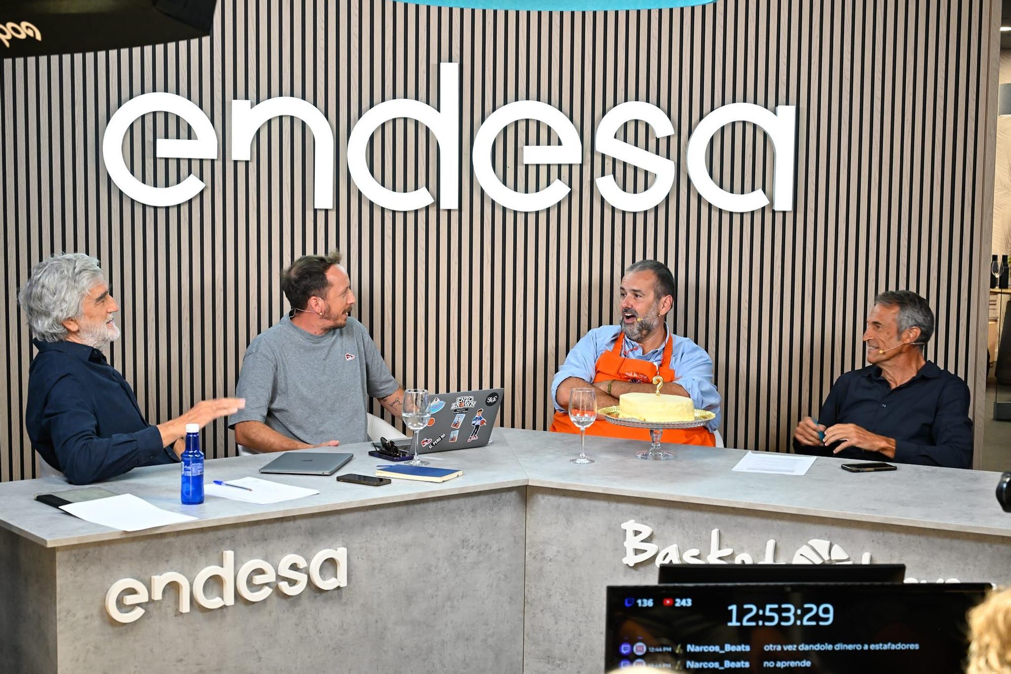 El cocinero David de Jorge celebró su 55 cumpleaños en la nueva tienda Edesa de Bilbao.