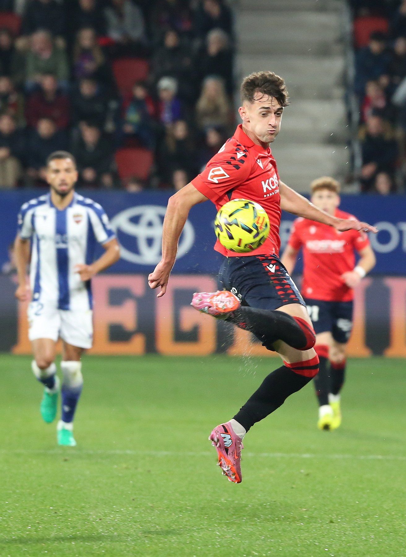Fotos del partido Osasuna-Levante