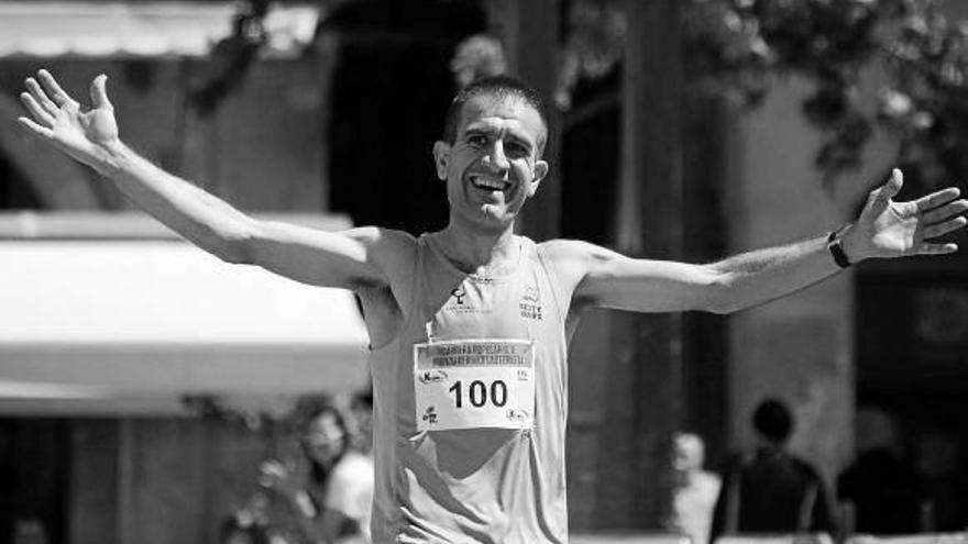 Daniel Sanz se impone en Estella con absoluta comodidad