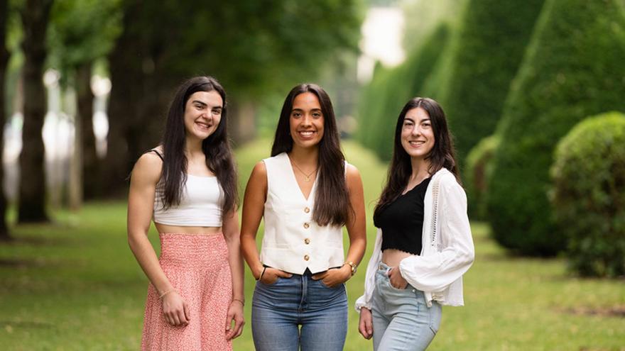 Tres estudiantes de la UPNA diseñan una solución doméstica para eliminar microplásticos del agua potable