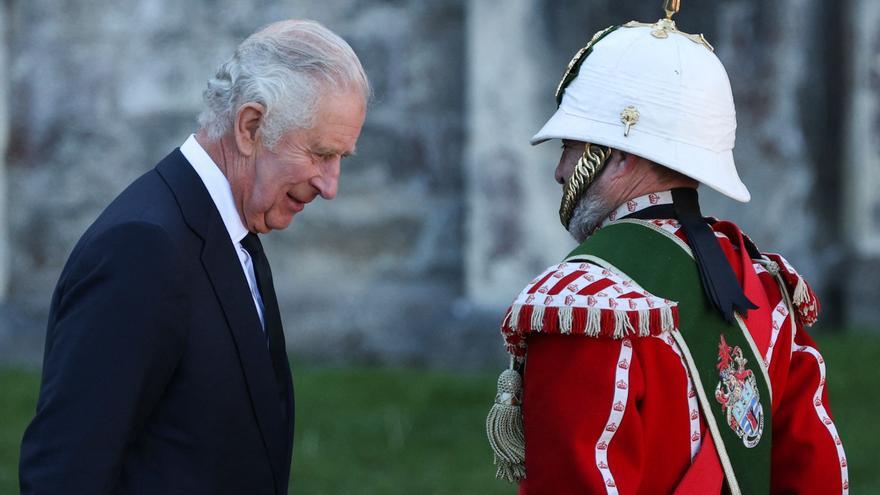 Carlos III reafirma su "más profundo compromiso" con Gales ante el Senedd