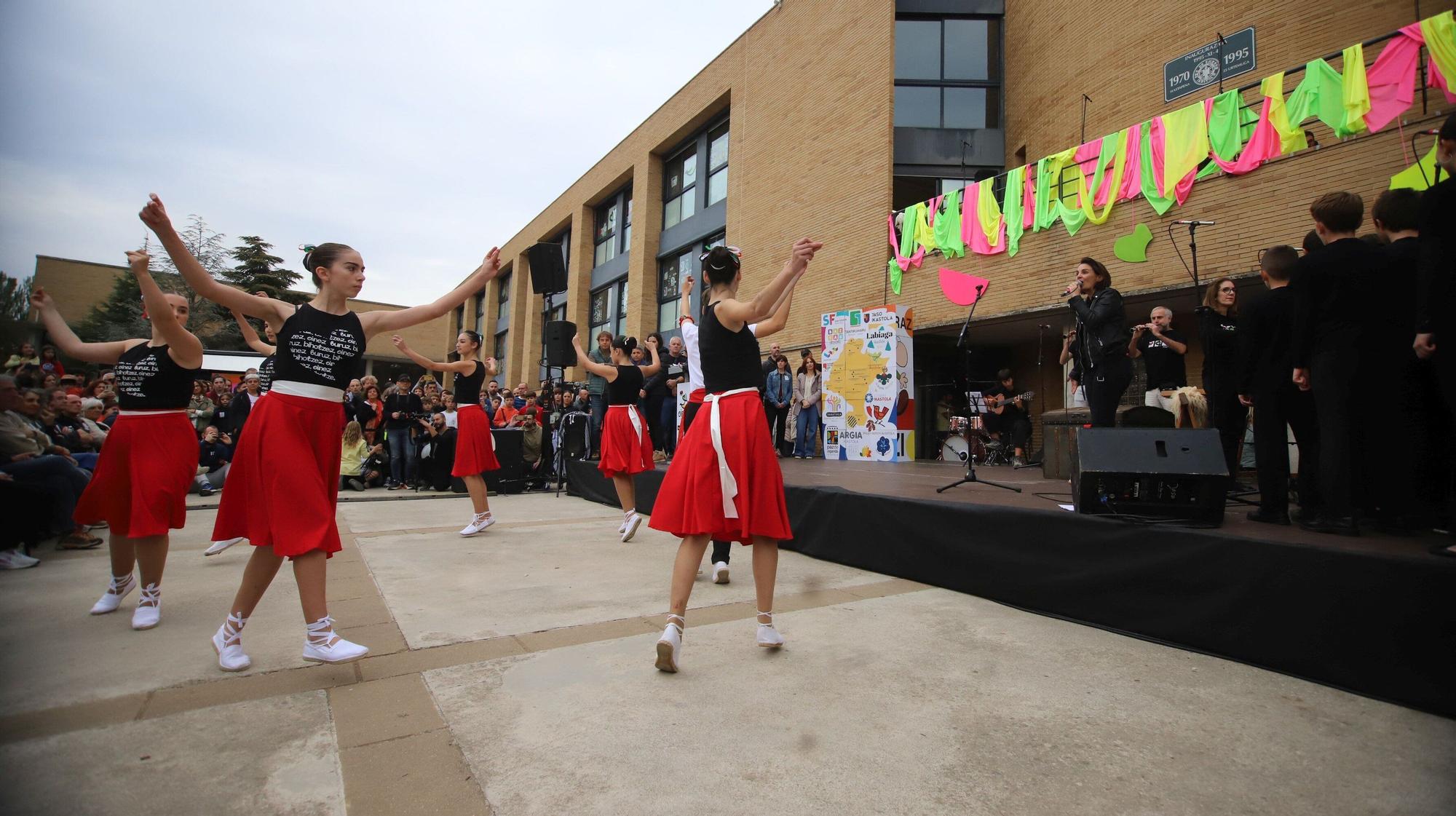 Fotos: Nafarroa Oinez 2025 en la ikastola Paz de Ziganda de Villava - Atarrabia