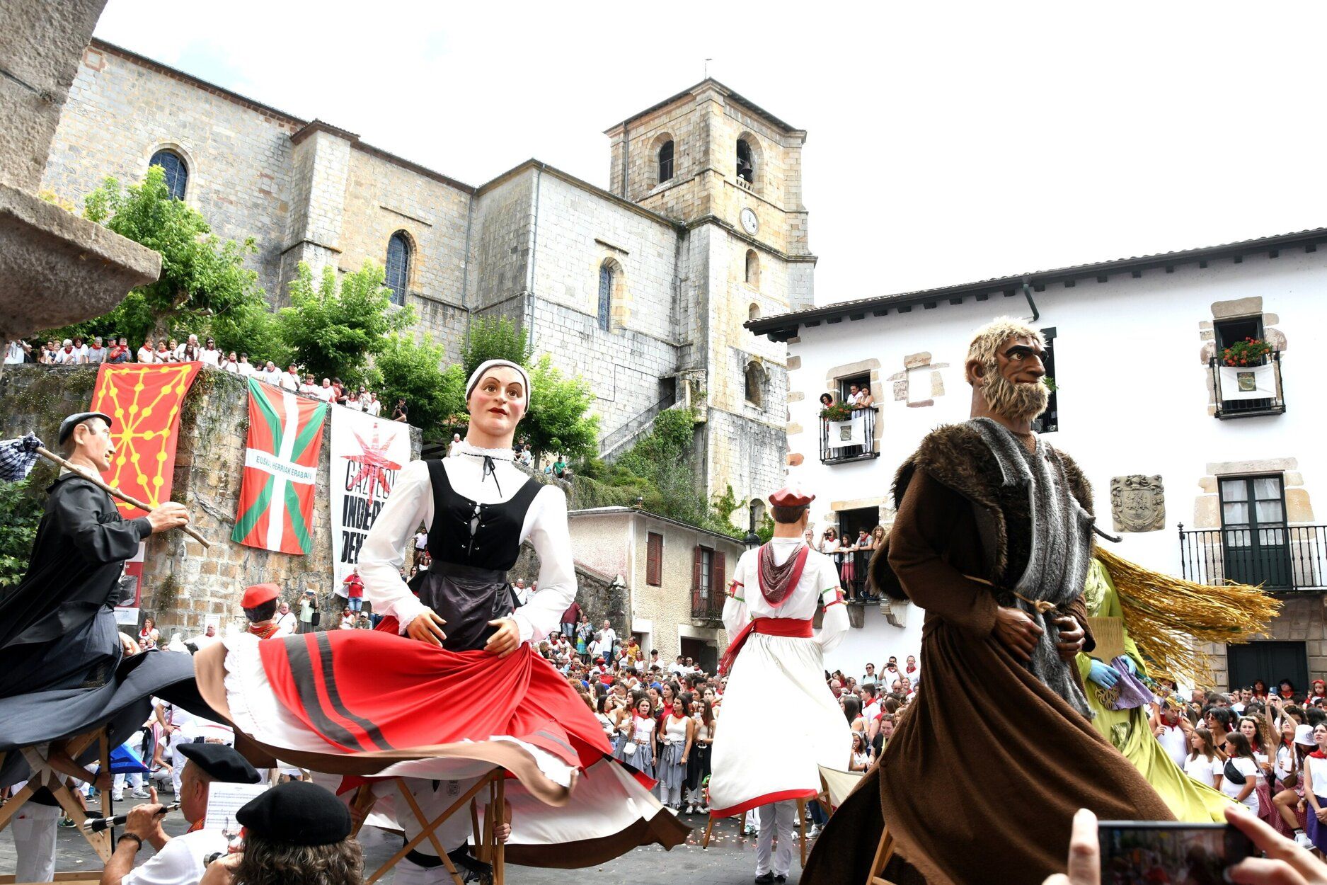 Fotos del chupinazo de Bera
