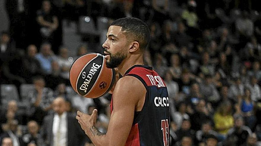 Thompson, muy discreto ayer, controla el balón.  | FOTO: ASVEL