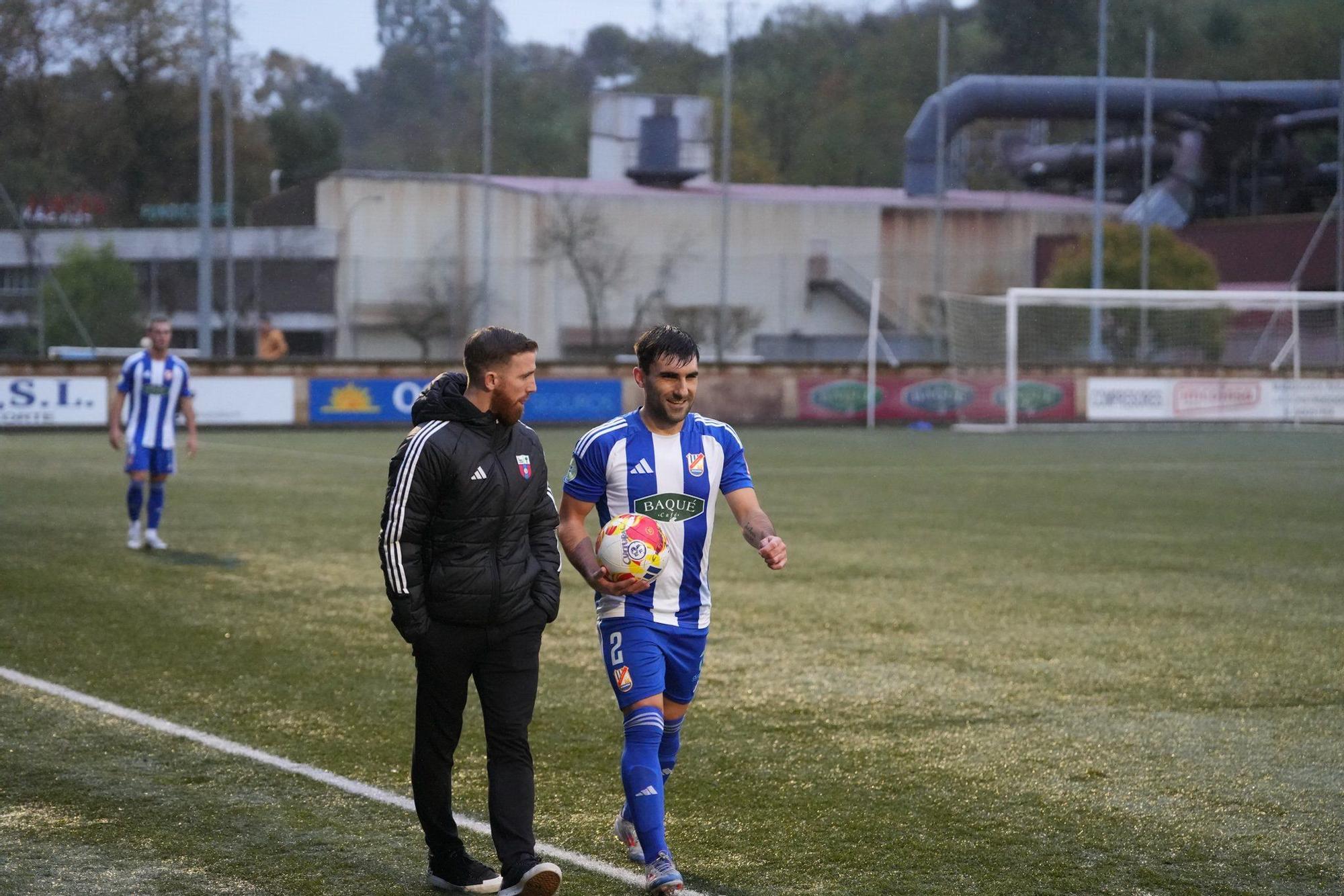 En imágenes: arieta corta la racha del Derio