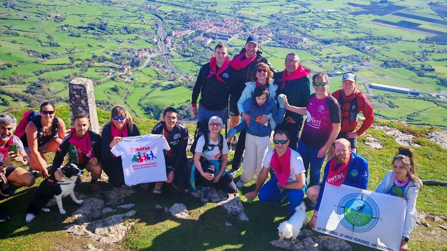 En imágenes: Ruta inclusiva con Zaloa: la fuerza del grupo conquista Txarlazo