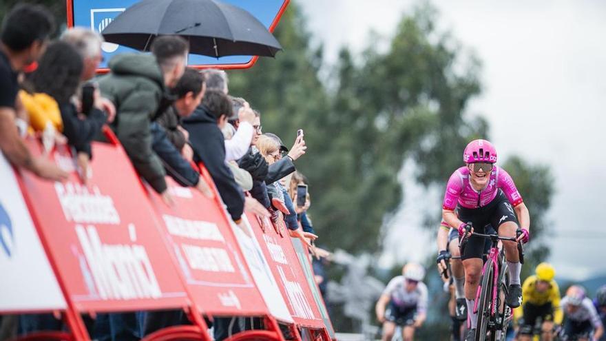 Rüegg brota en la Vuelta femenina
