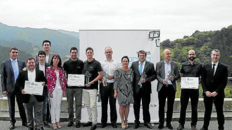 Los Toribio Echevarria premian a Nebulok y CounterCraft