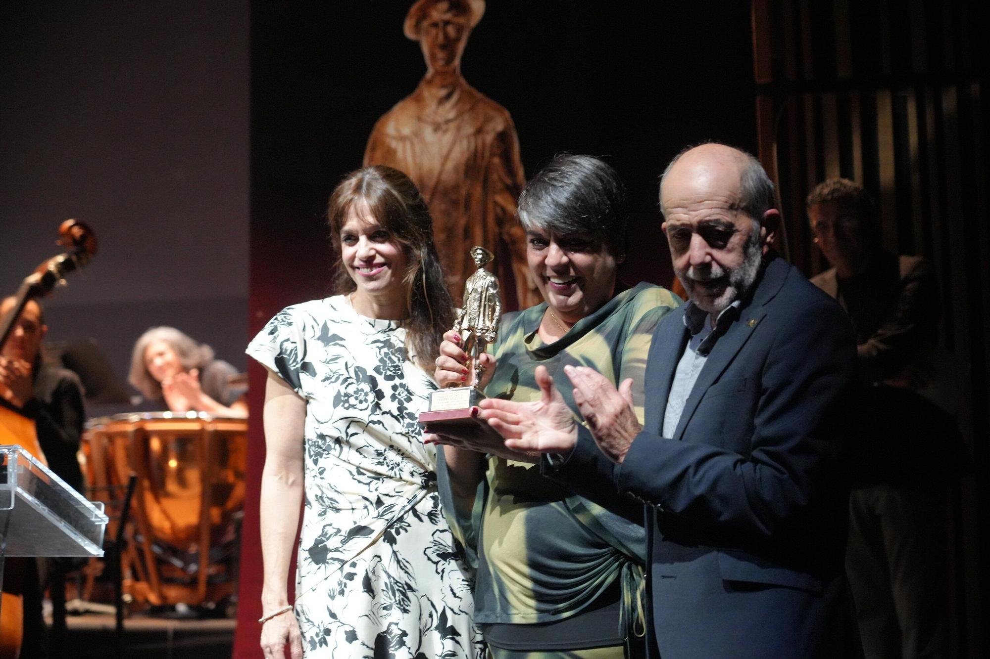 En imágenes: Un Celedón de Oro para Begoña Divar