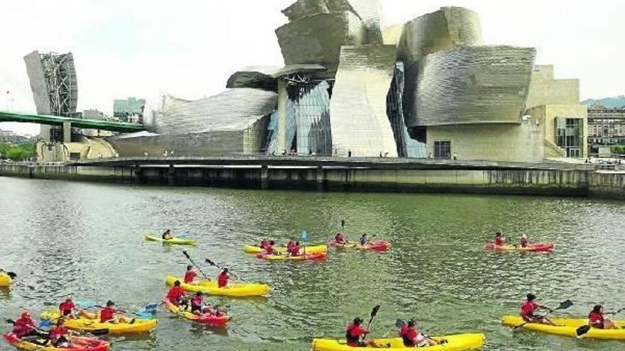 La Ría de Bilbao será escenario por primera vez de una prueba oficial de piragüismo