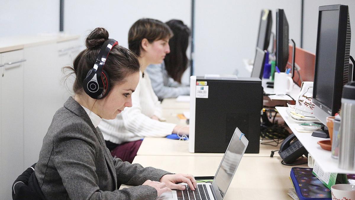 El empleo se sitúa al alza en Gipuzkoa.