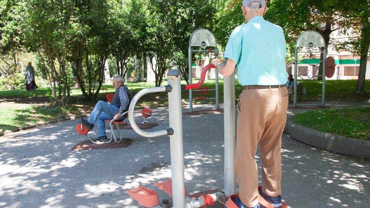 Zona de gimnasia para mayores en el barrio de Zaramaga