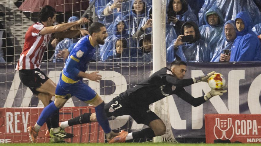 Padilla se asegura una ronda más en la Copa