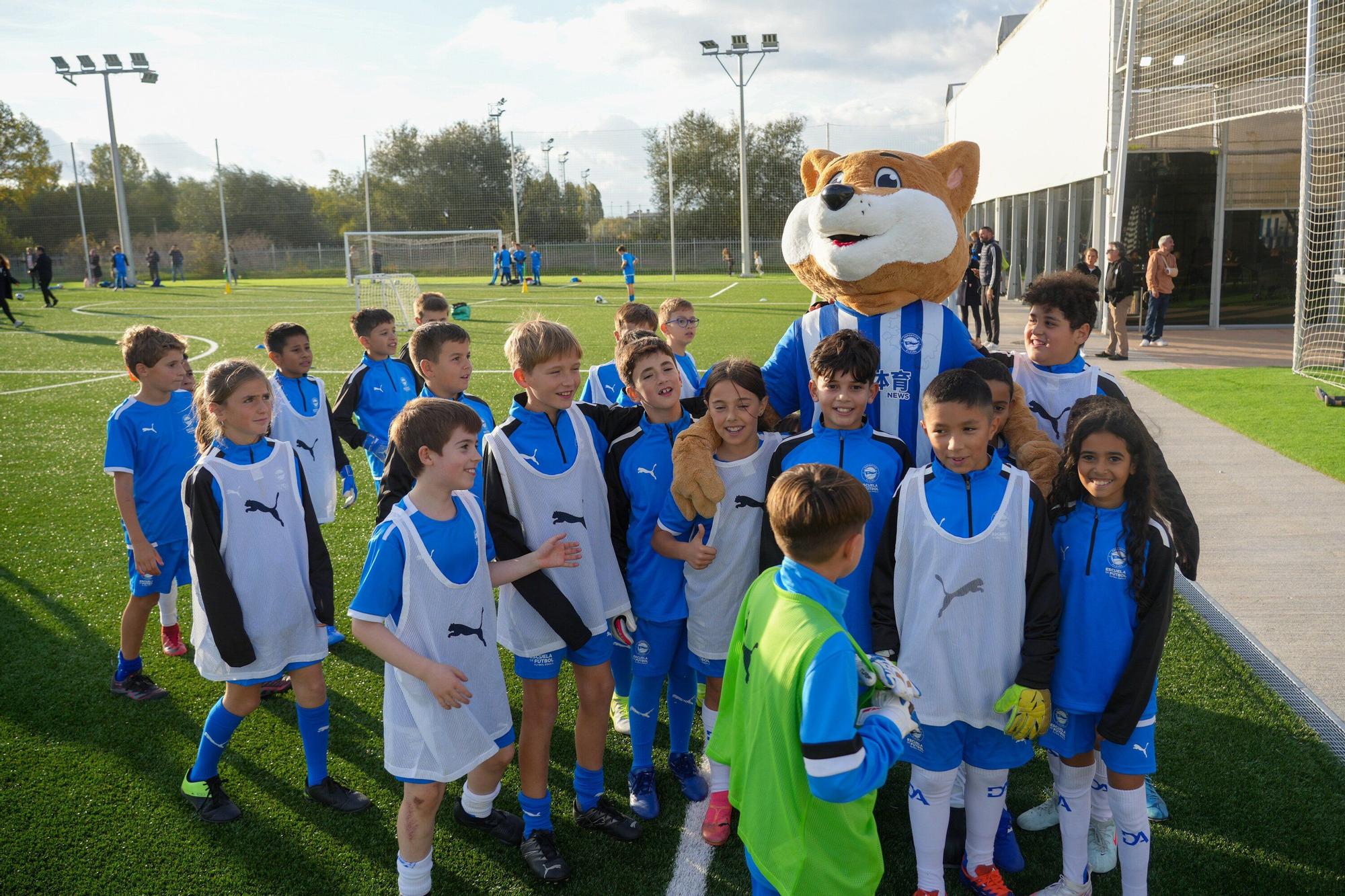 En imágenes: Comienza el curso en la Escuela de Fútbol del Alavés