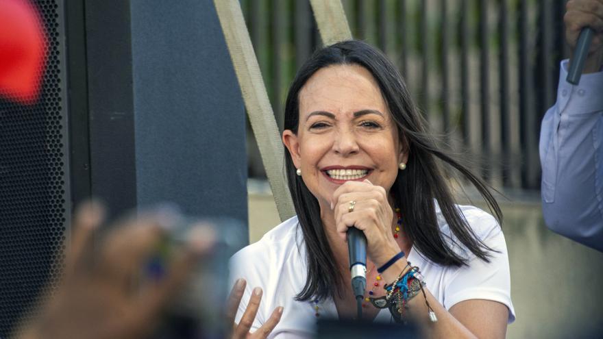 Machado planta a Sánchez pero sí se reunirá con Feijóo y Abascal en su visita a España