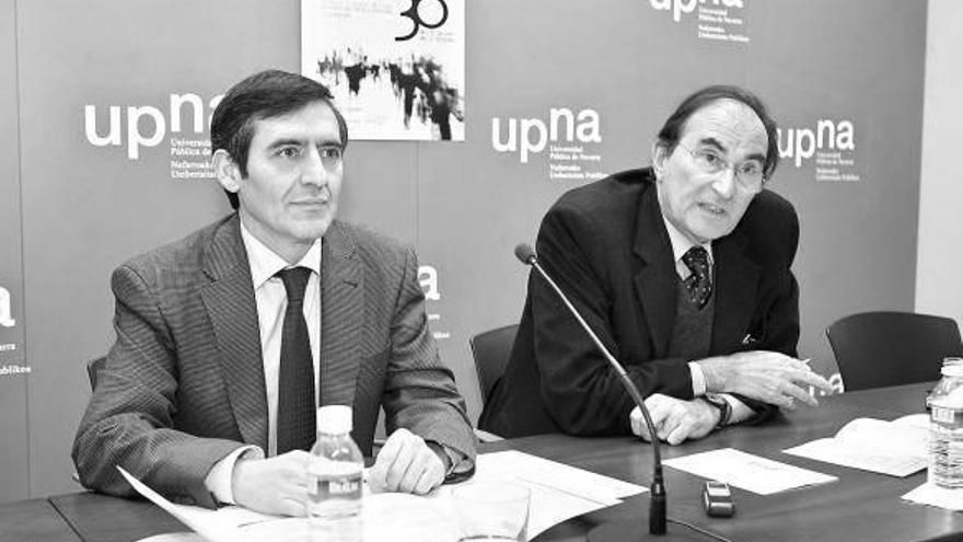 Teodoro Hernández y Emilio Lamo de Espinosa, en el acto de presentación del congreso.