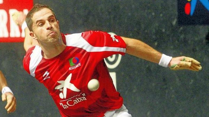 Olaizola II: &quot;Si Bengoetxea juega como el otro día es casi imposible ganarle&quot;