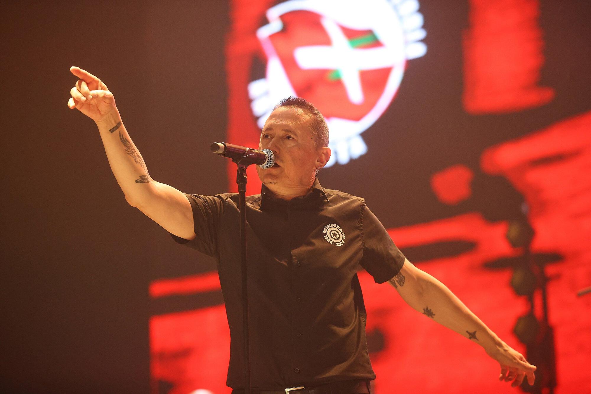 Fotos del concierto de Fermin Muguruza en el Navarra Arena (04/10/2025)