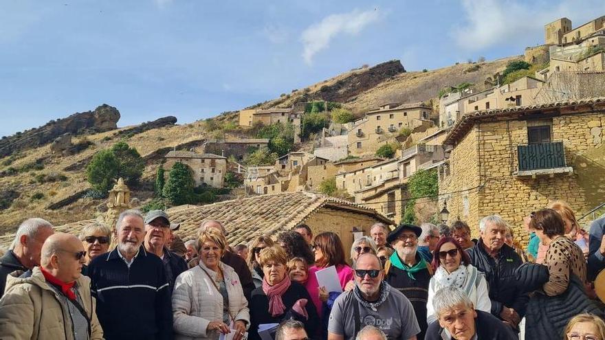 La sociedad Irakarra de Gallipienzo reúne a los Kantuz de la comarca