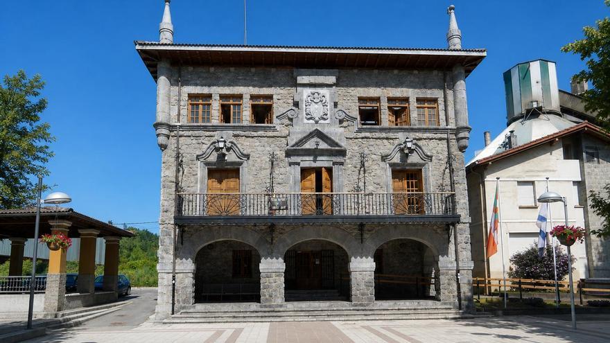 Deabru Beltzak iluminará el centenario de la Casa Consistorial de Lemoa