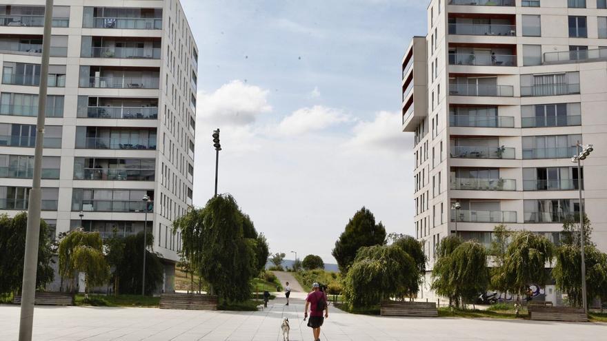 Elkarrekin vuelve a condicionar su apoyo a los presupuestos de Vitoria al canon a la vivienda vacía