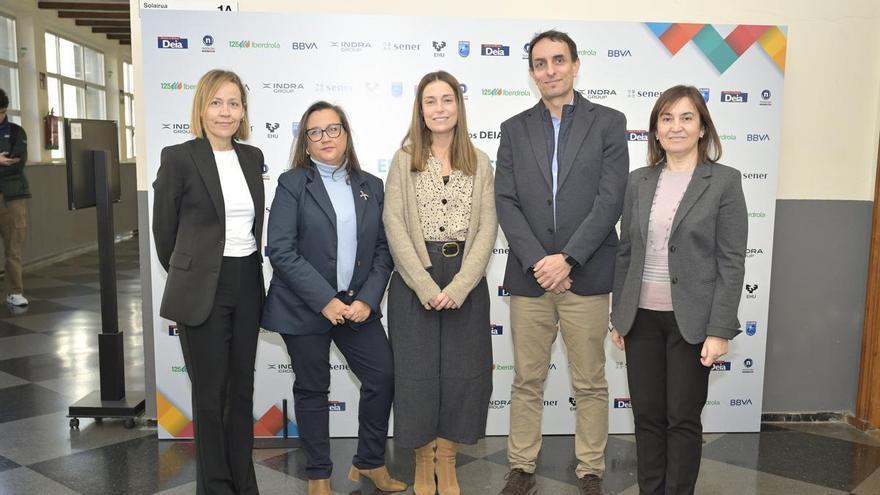El Encuentro DEIA ‘Más allá de la técnica: el valor del talento STEAM’ abarrota el Salón de Grados de la Escuela de Ingeniería de Bilbao