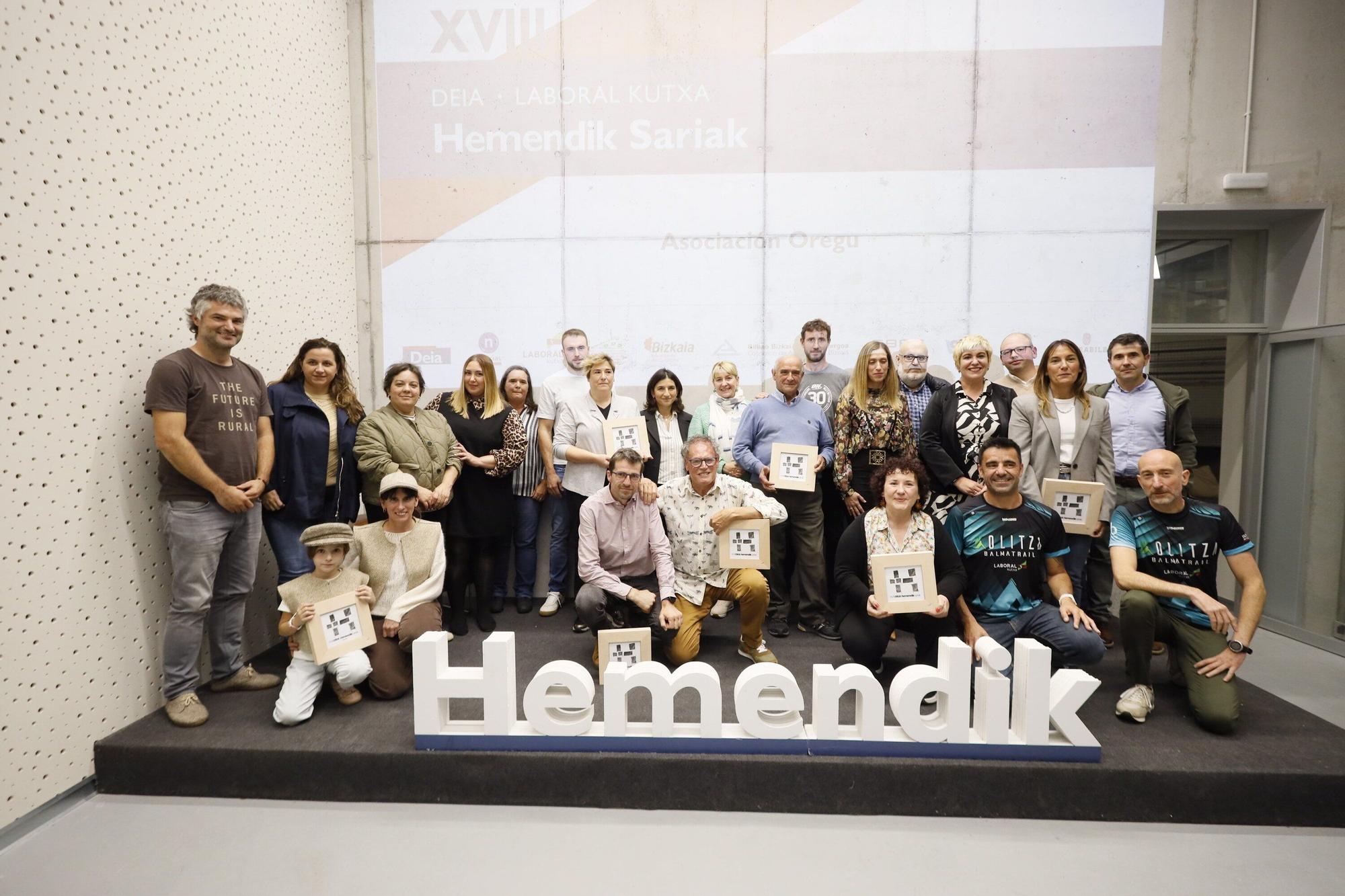 XVIII DEIA Laboral Kutxa Hemendik Sariak Enkarterri