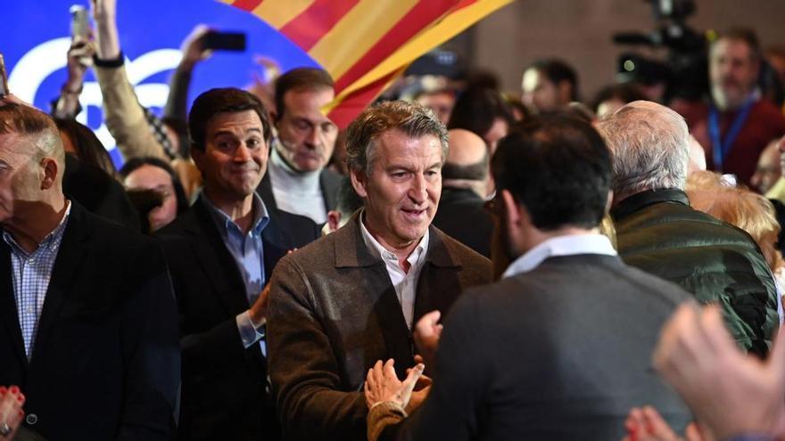 Feijóo cierra campaña pidiendo no "dispersar" el voto con Vox: "Hay que poner el cabreo a trabajar, no a bloquear"