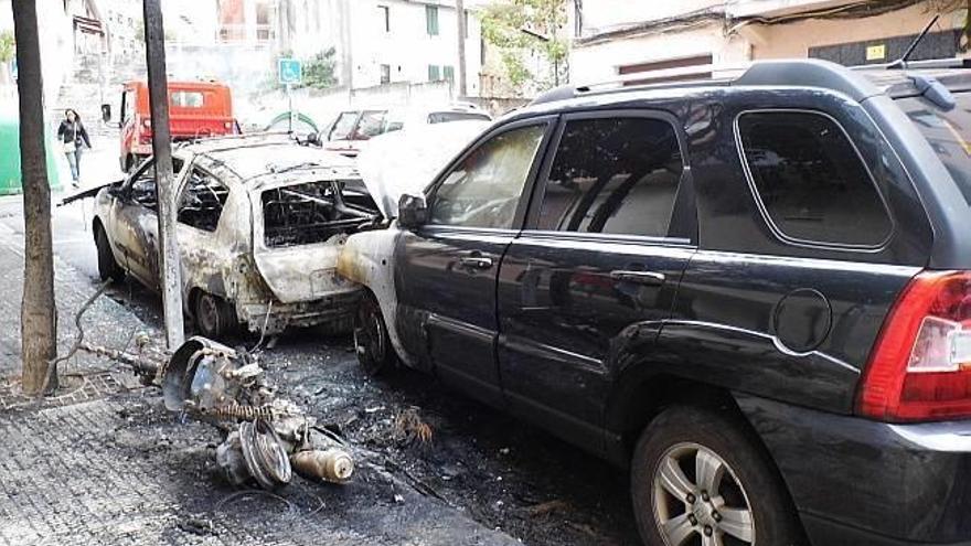 La Ertzaintza investiga la quema de cuatro vehículos en Santurtzi