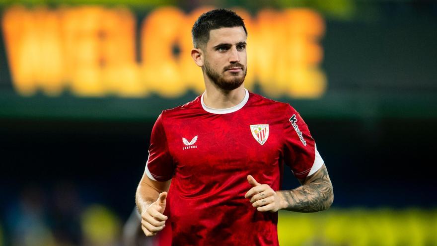 Vende los autógrafos de tres jugadores del Athletic por más de 1.000 euros