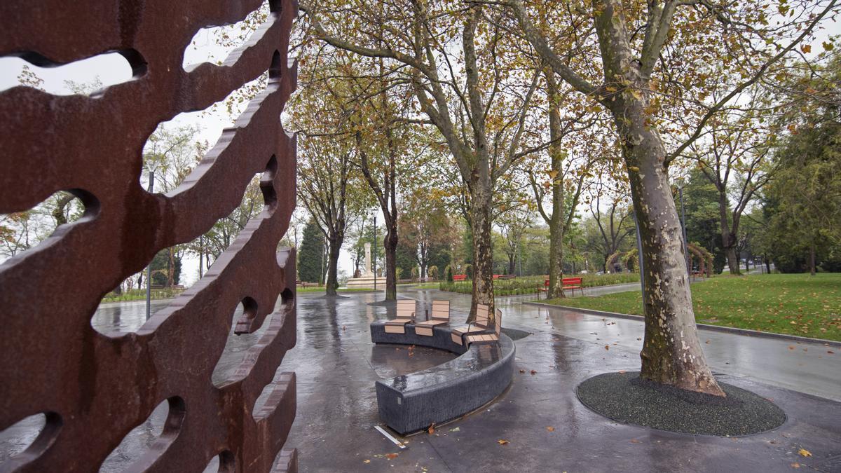 Las falsas acacias se encuentran en el Parque de la Huella de Artxanda.