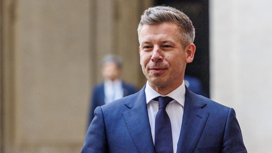 El conservador Magyar es el nuevo primer ministro de Hungría y pone fin a la era Orbán