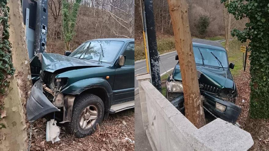 Herido un hombre de 94 años tras salirse de la vía y chocar contra un árbol en Goizueta