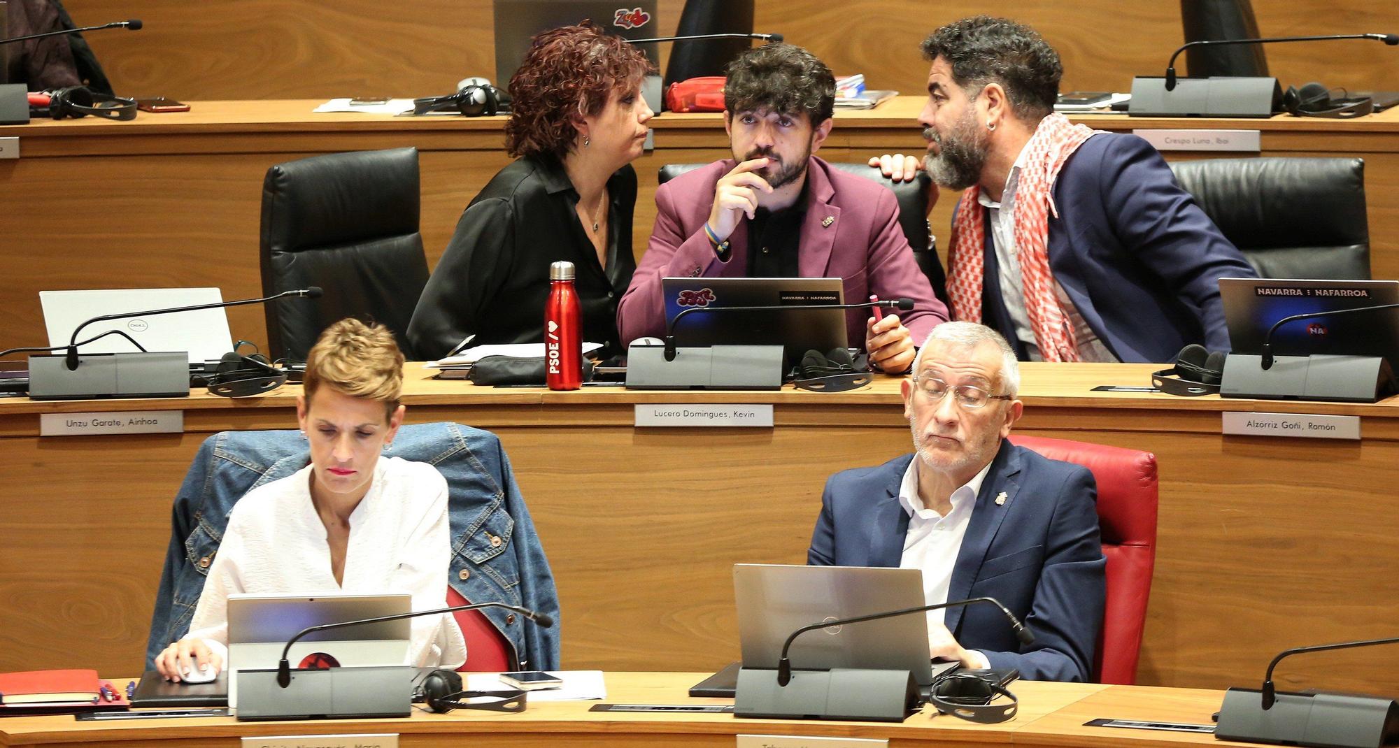 Fotos del pleno del Parlamento de Navarra del jueves 2 de octubre