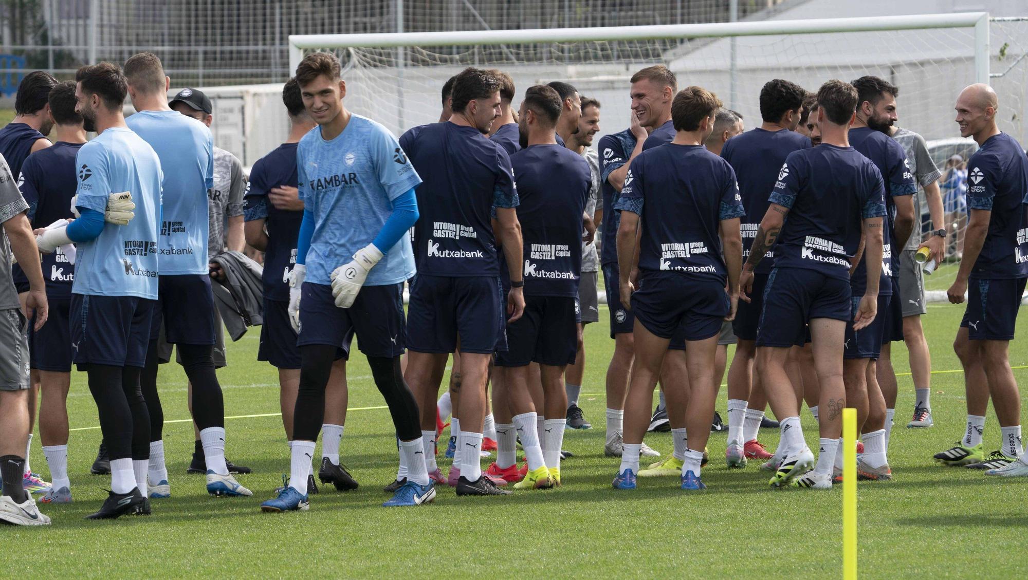 En imágenes: Una afición entregada al Alavés