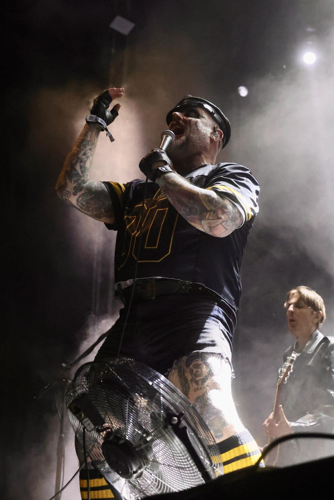 En imágenes: Así están siendo los conciertos de este viernes en el Azkena Rock Festival
