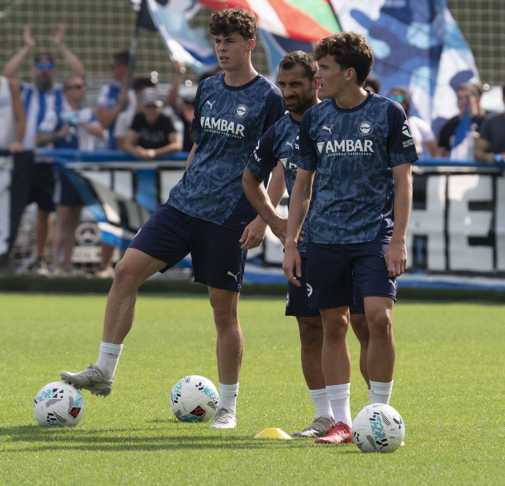En imágenes: Una afición entregada al Alavés