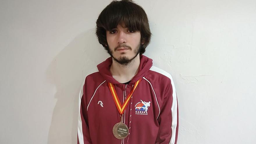 Oroel Villanúa Biescas (IES Sancho III el Mayor) logra una medalla de bronce en la Olimpiada Matemática Española