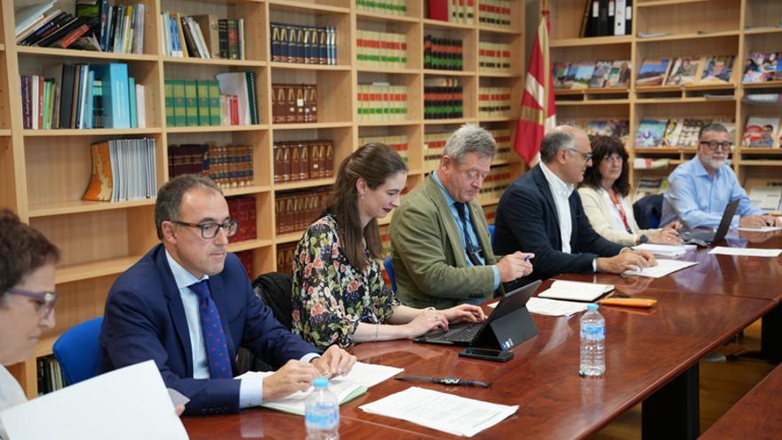 Ertzaintzaren Enplegu Plana onartu da ERNE, ESAN eta SIPE sindikatuen babesarekin