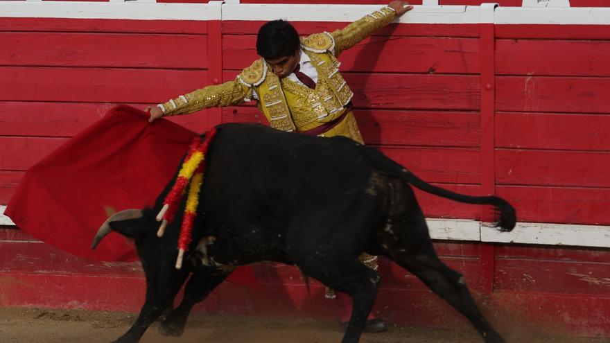 El peruano Herrera disputará la final mano a mano con el cirbonero Aarón Navas