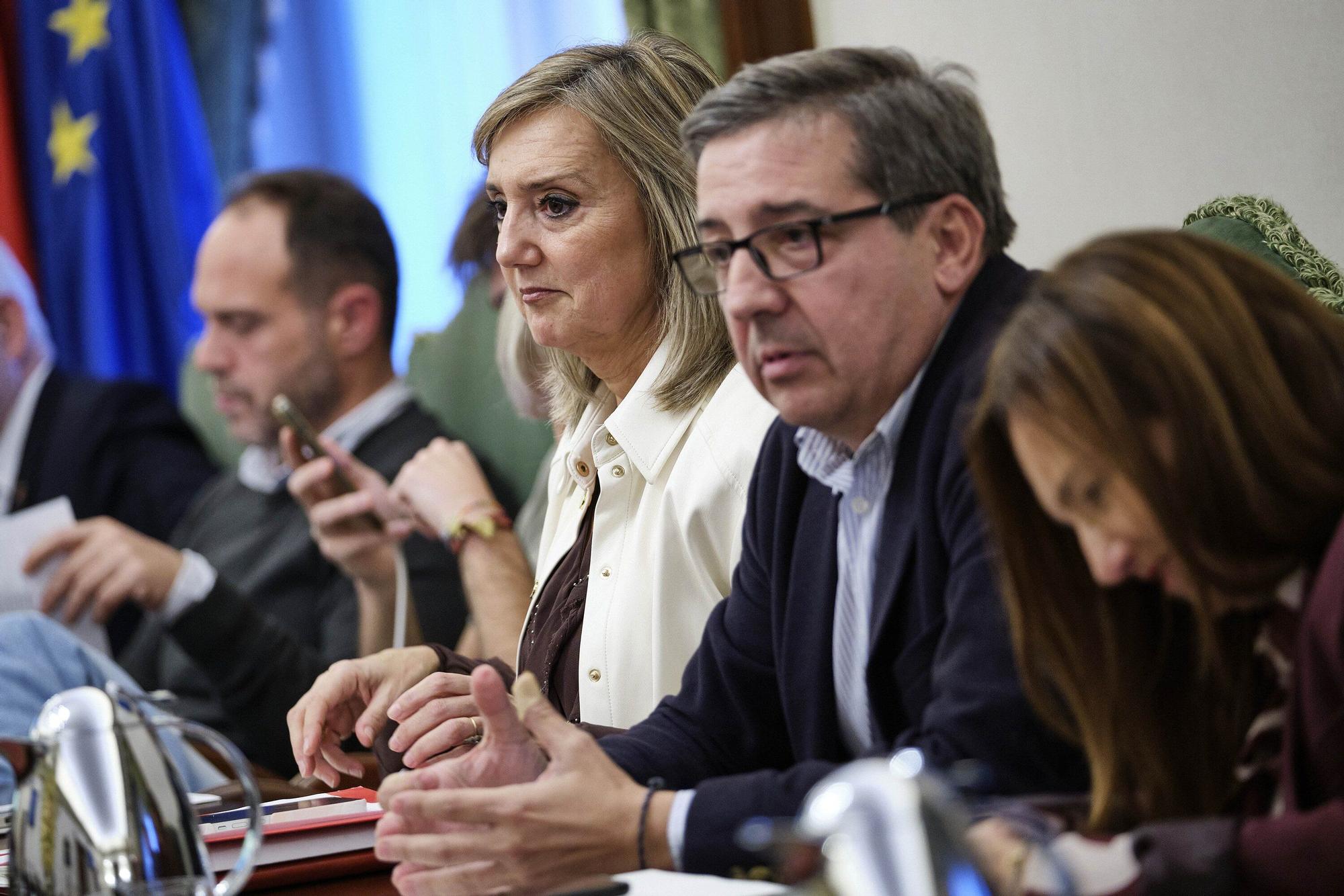 Fotos del pleno del Ayuntamiento de Pamplona (jueves 11 de diciembre de 2025)